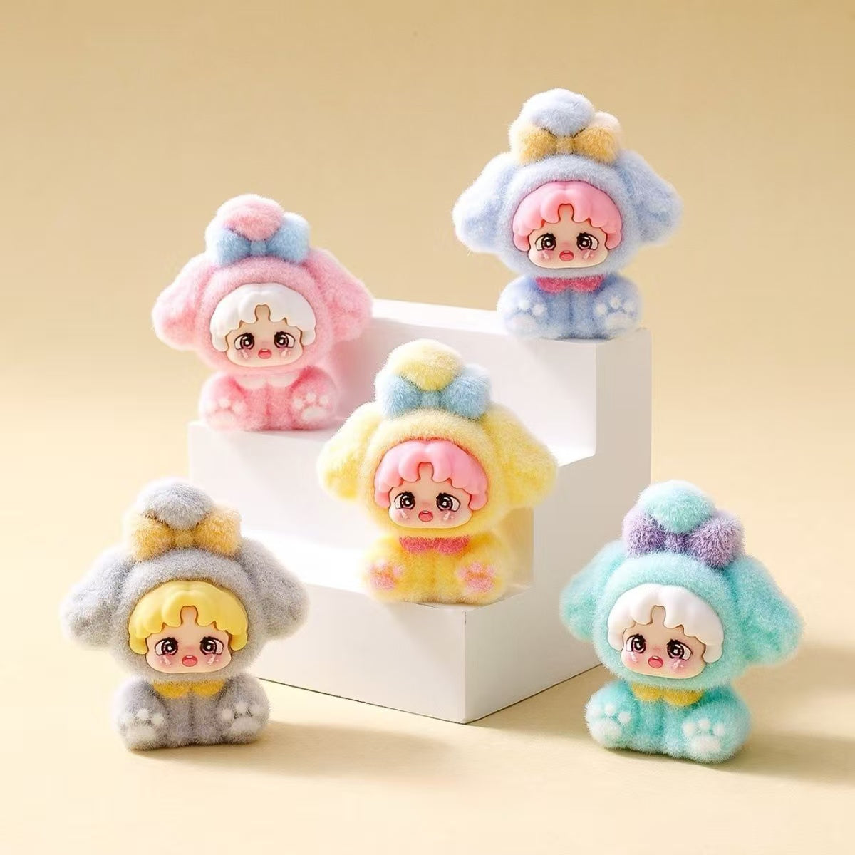 Flocked sitting dog cute figurine, cartoon adorable desktop decoration, trendy toy doll, creative small gift, wholesale