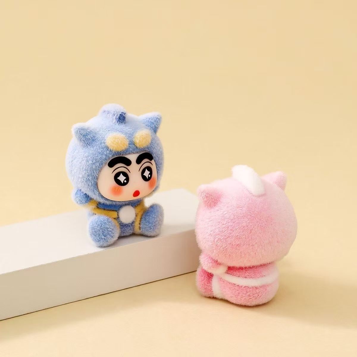 Superman Shin plush cute figurine, cartoon adorable desktop decoration, trendy toy doll, creative small gift, wholesale