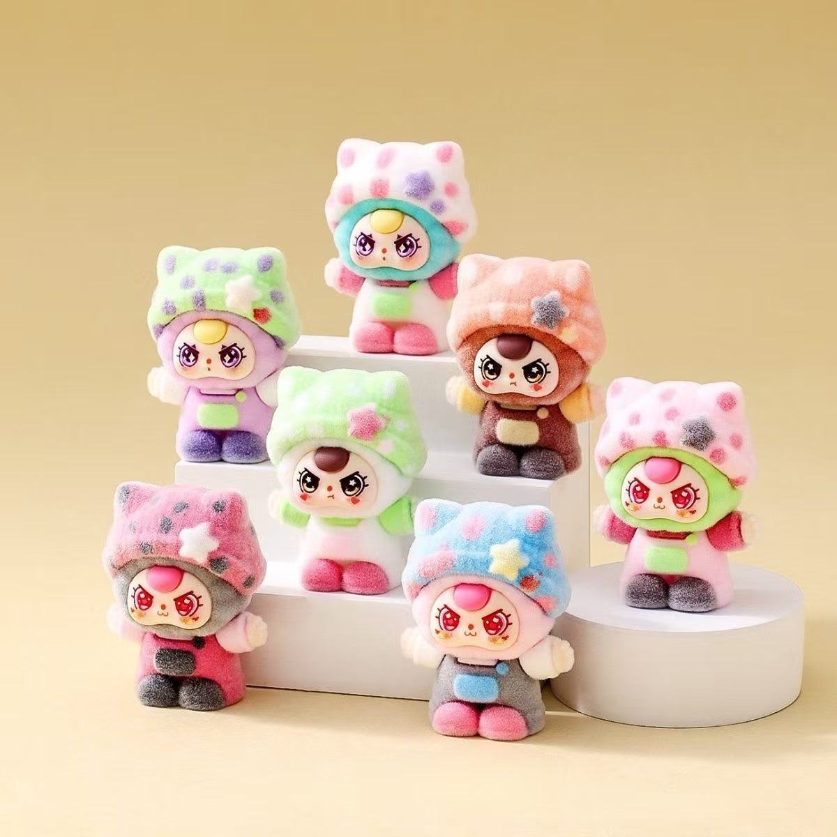 Flocked polka dot hat cat cute figurine, cartoon adorable desktop decoration, trendy collectible toy, creative gift, wholesale