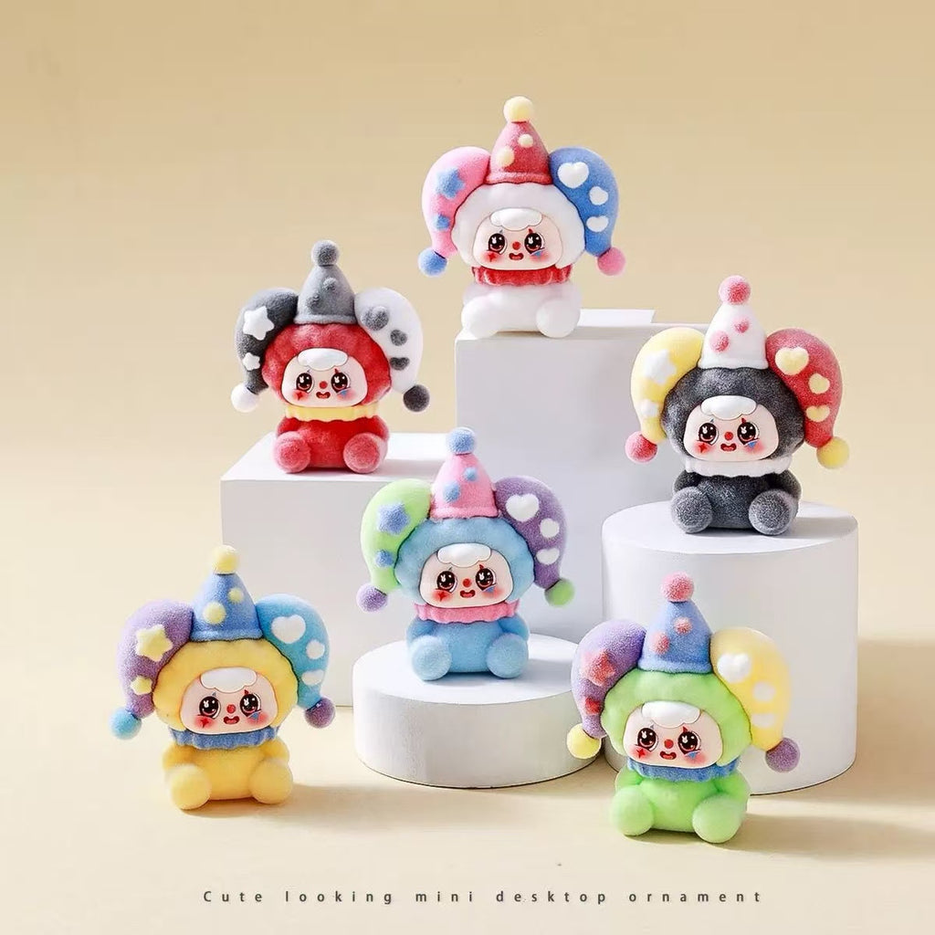 Flocked Clown Circus Cute Figurine, Cartoon Adorable Desktop Decoration, Trendy Toy Doll, Creative Gift, Wholesale