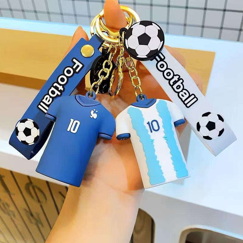 3D ! Soccer jersey keychain, pendant, World Cup car key, bag charm, NBA creative gift, Cristiano Ronaldo, Messi