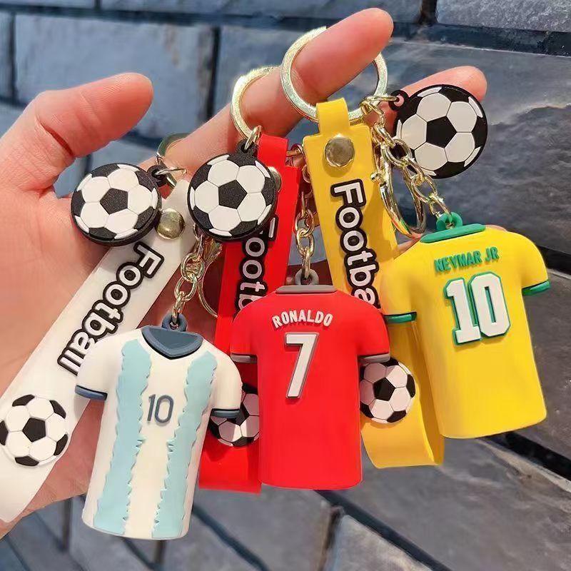 3D ! Soccer jersey keychain, pendant, World Cup car key, bag charm, NBA creative gift, Cristiano Ronaldo, Messi