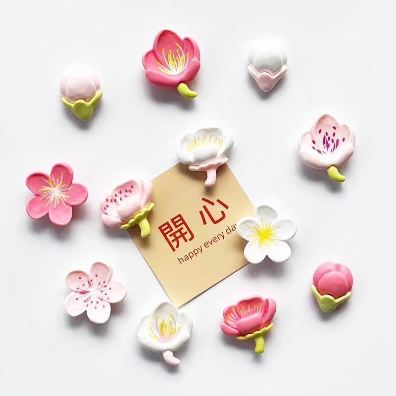 Flower-shaped refrigerator magnets, magnetic stickers, for holding photos and leaving messages.