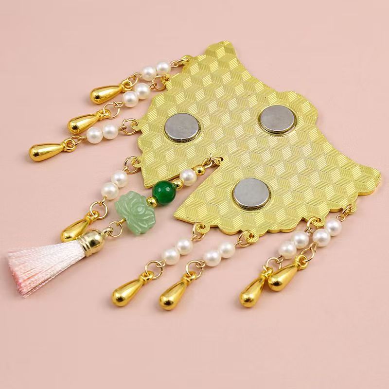 4-Color Chinese-style lotus and colorful clouds patterned shoulder cape, metal refriger magnet.