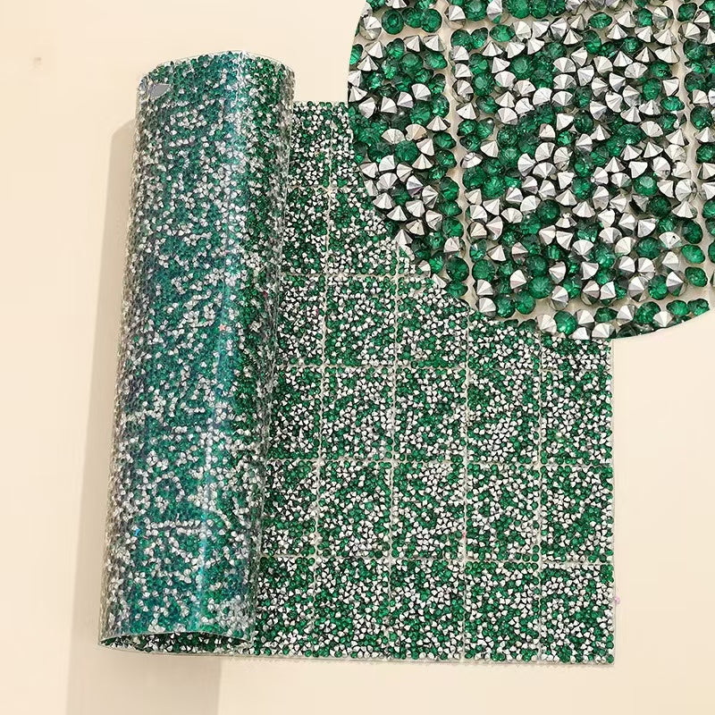 19-Type pointed bottom rhinestone with resin cylinder mixed double-sided rubber drill piece [whole piece 24 * 40cm small square 3 * 4cm]