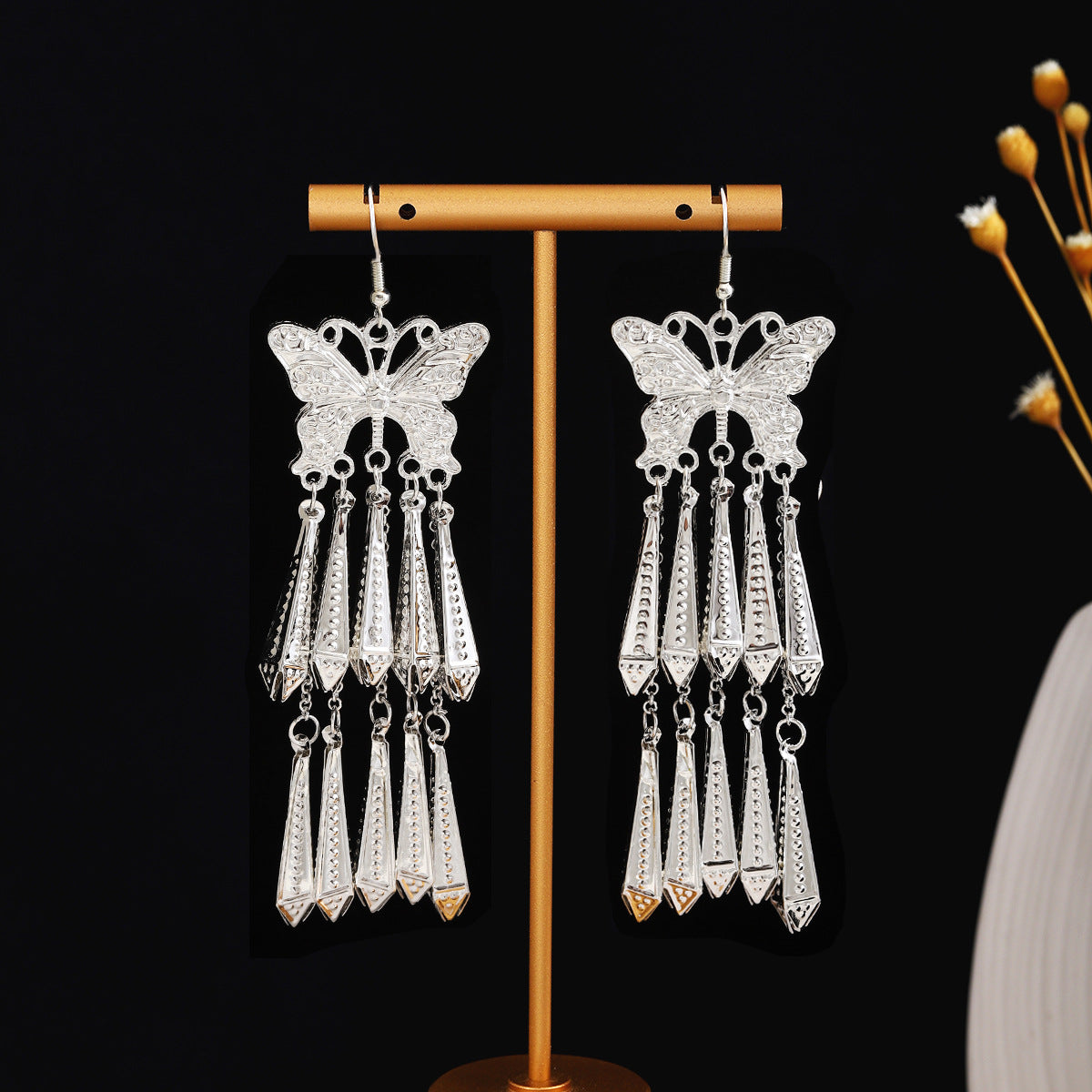 E6,Miao silver earrings