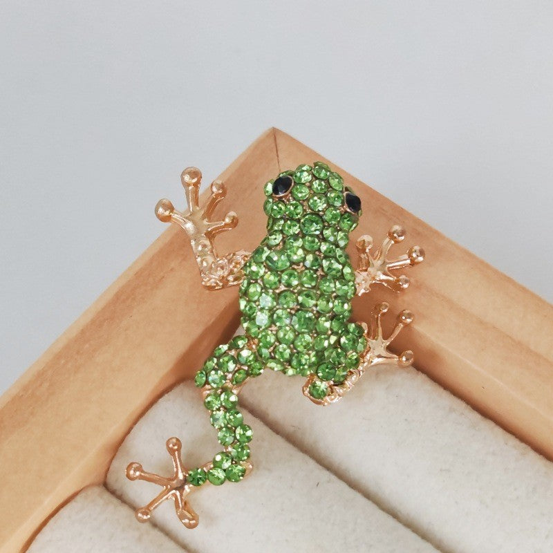 30-Type diamond-encrusted tulip, rose and other brooches