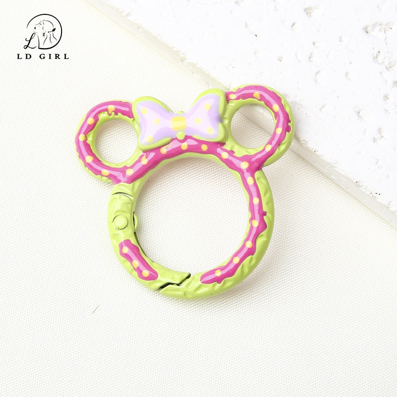 A bow Mickey spring buckle, split ring