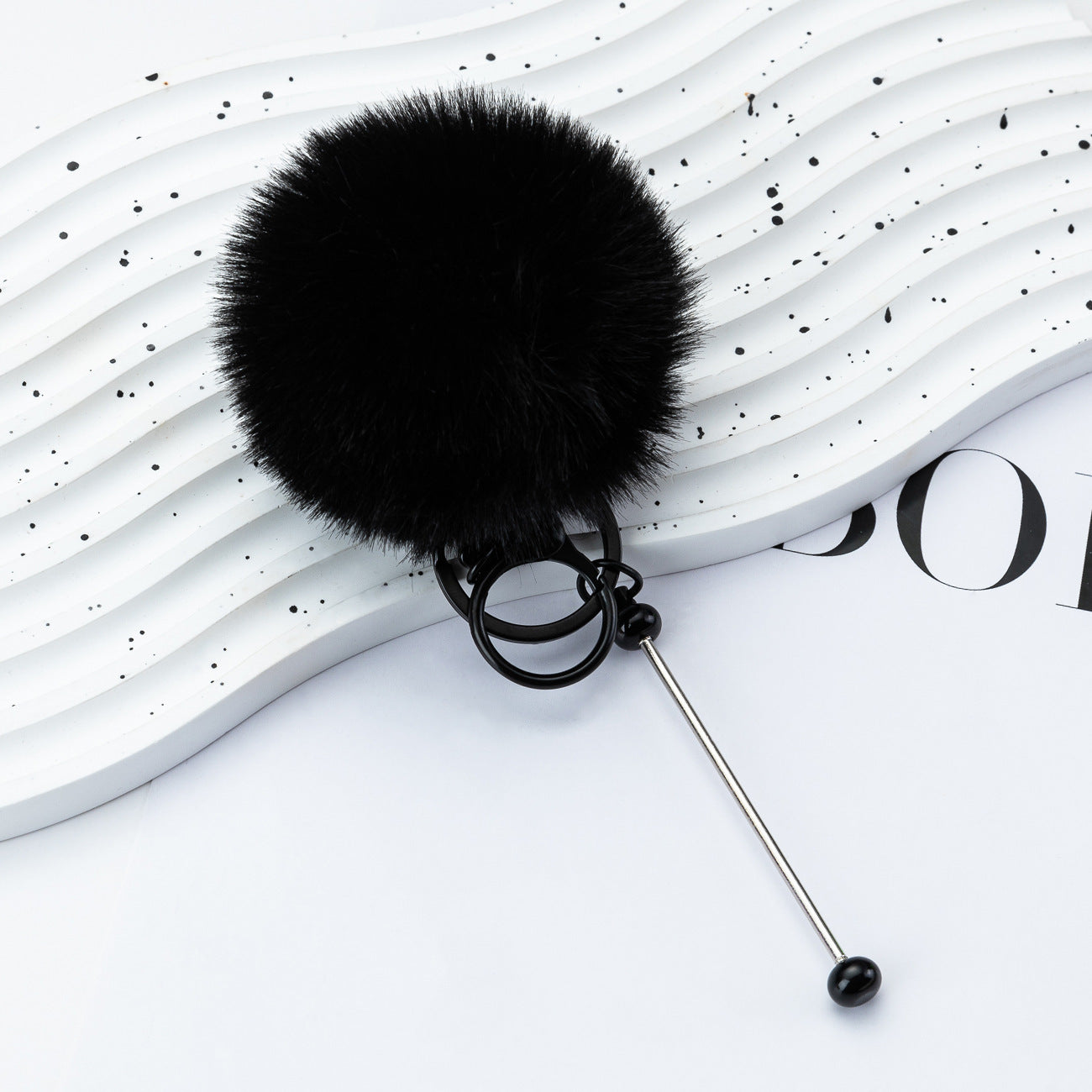 DIY beaded hairball keychain, creative plush keychain