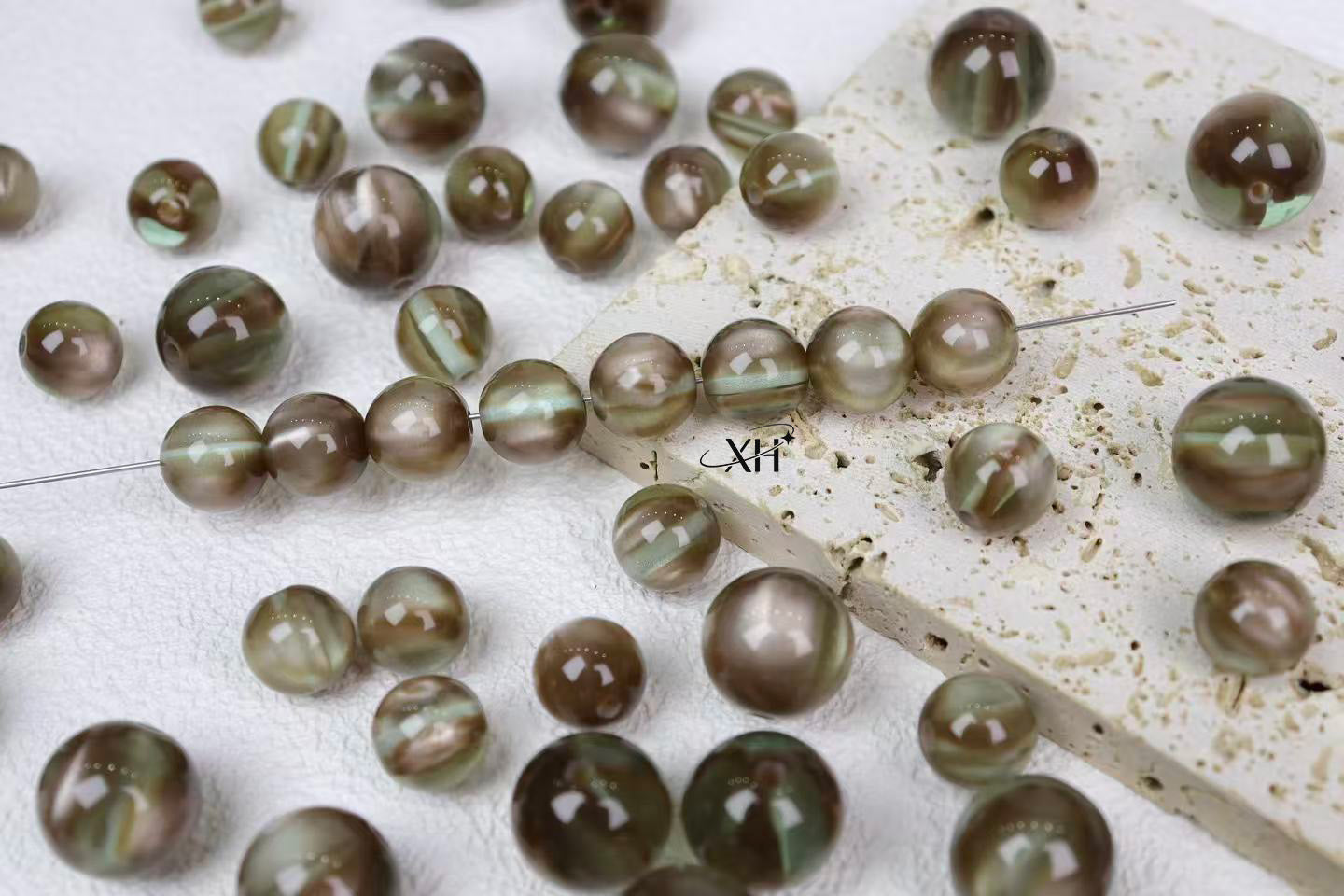 NO.15 Shimmering Color Flow Resin Beads 流光溢彩