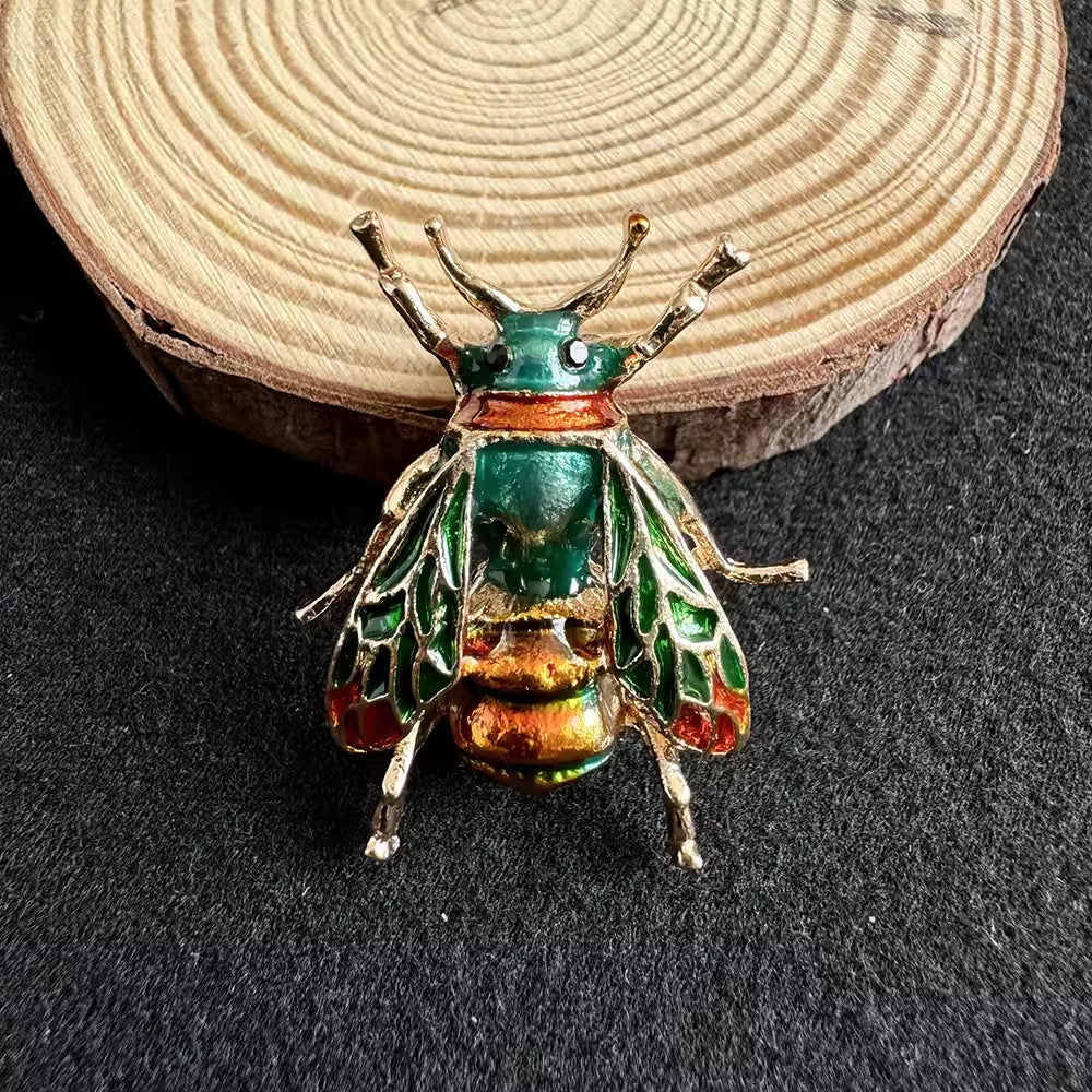 30-Type diamond-encrusted tulip, rose and other brooches