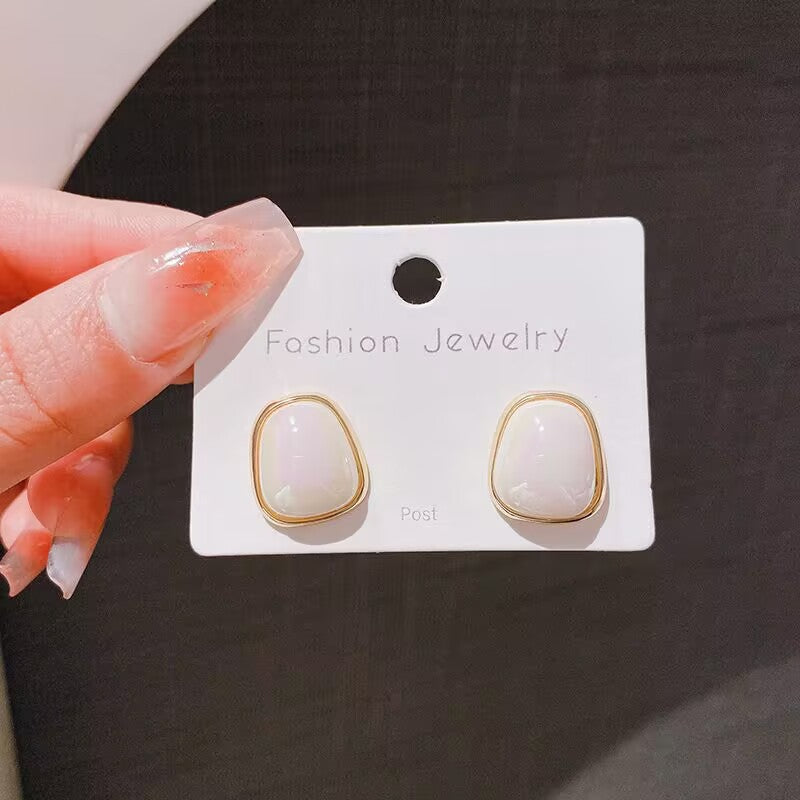 E15,925 Silver Needle Earrings  A