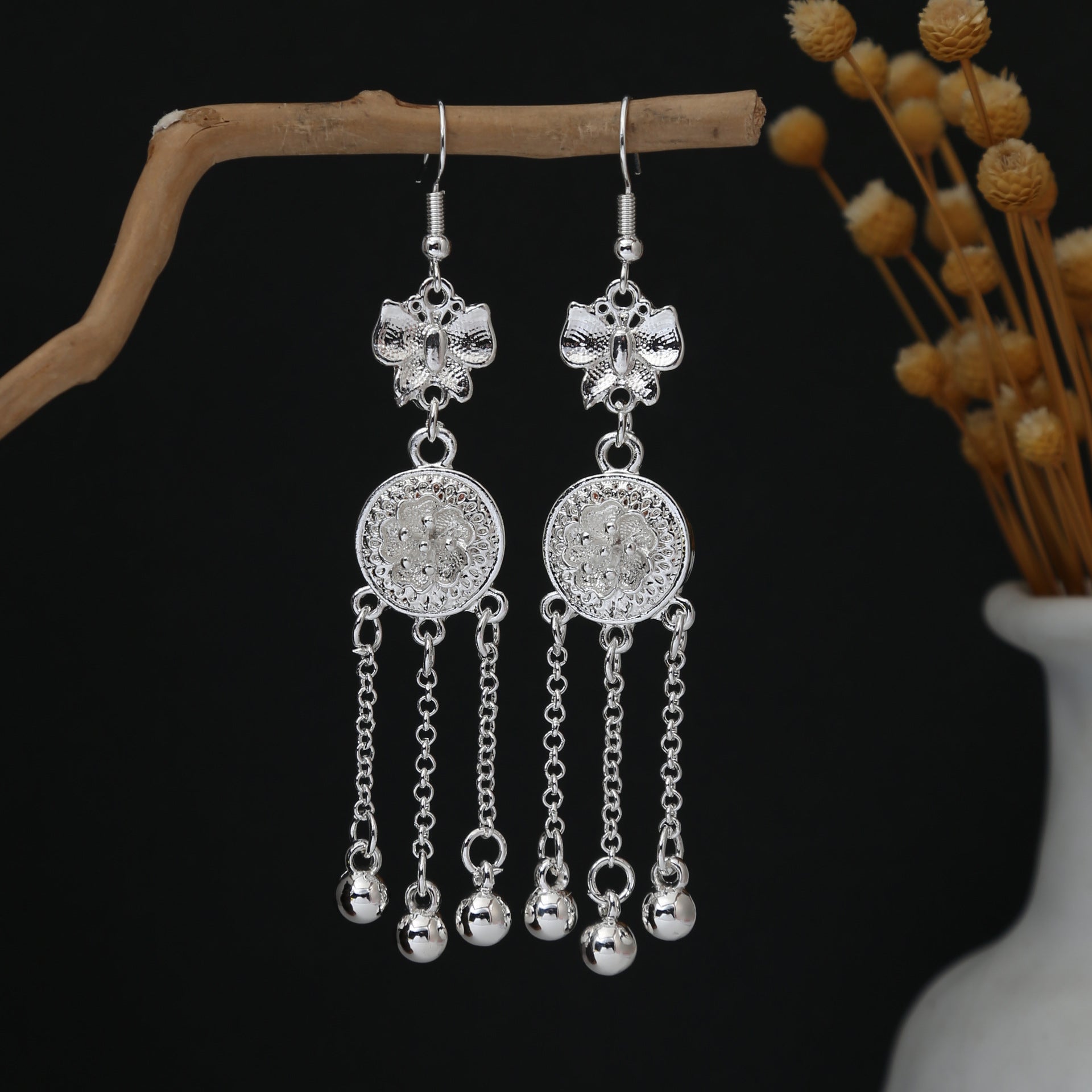 E6,Miao silver earrings