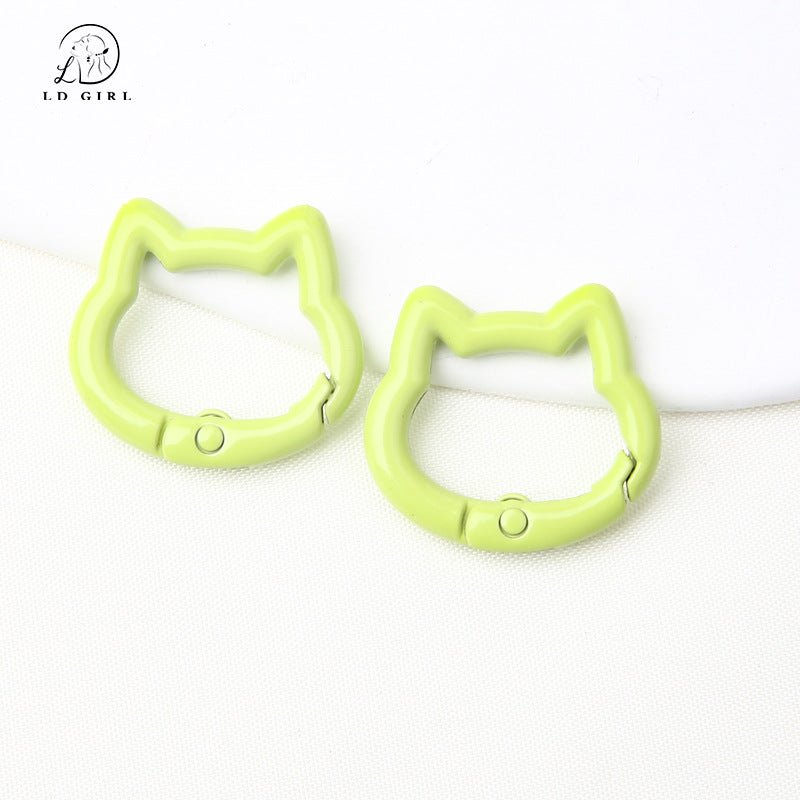 A Color paint cat head spring chain, key chain, DIY accessories, alloy connecting ring