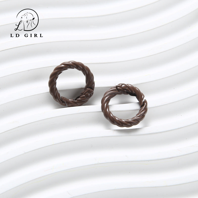 A twist spring chain, DIY keychain