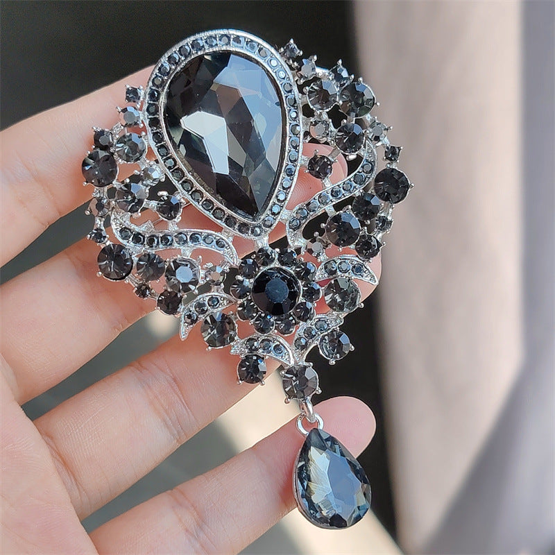6-Color Stylish Retro Crystal Brooch, Alloy Rhinestone Pin, Colored Pendant Corsage