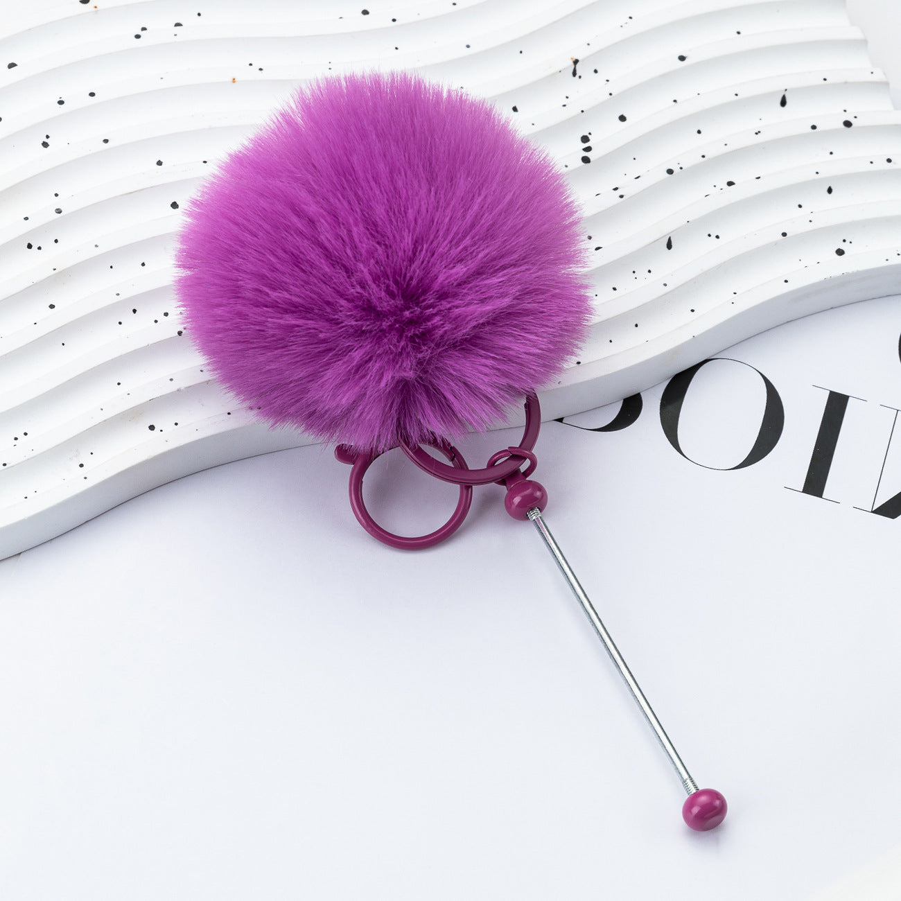 DIY beaded hairball keychain, creative plush keychain