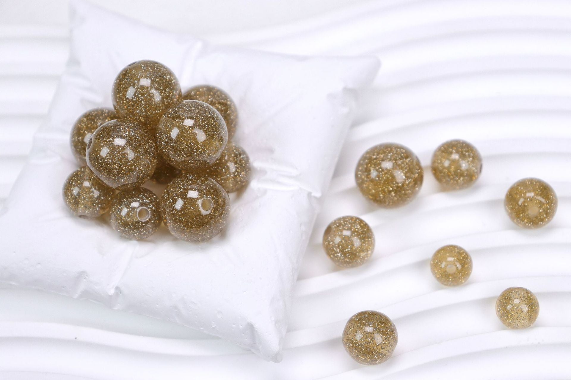NO.18 Super Sparkly Diamond Resin Beads 钻砂