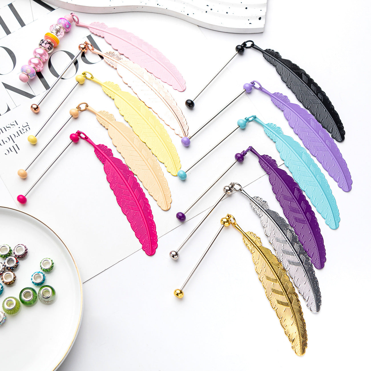 14-Color DIY feather bookmark, cartoon pendant, reading mark page holder 19.6 * 2.4cm