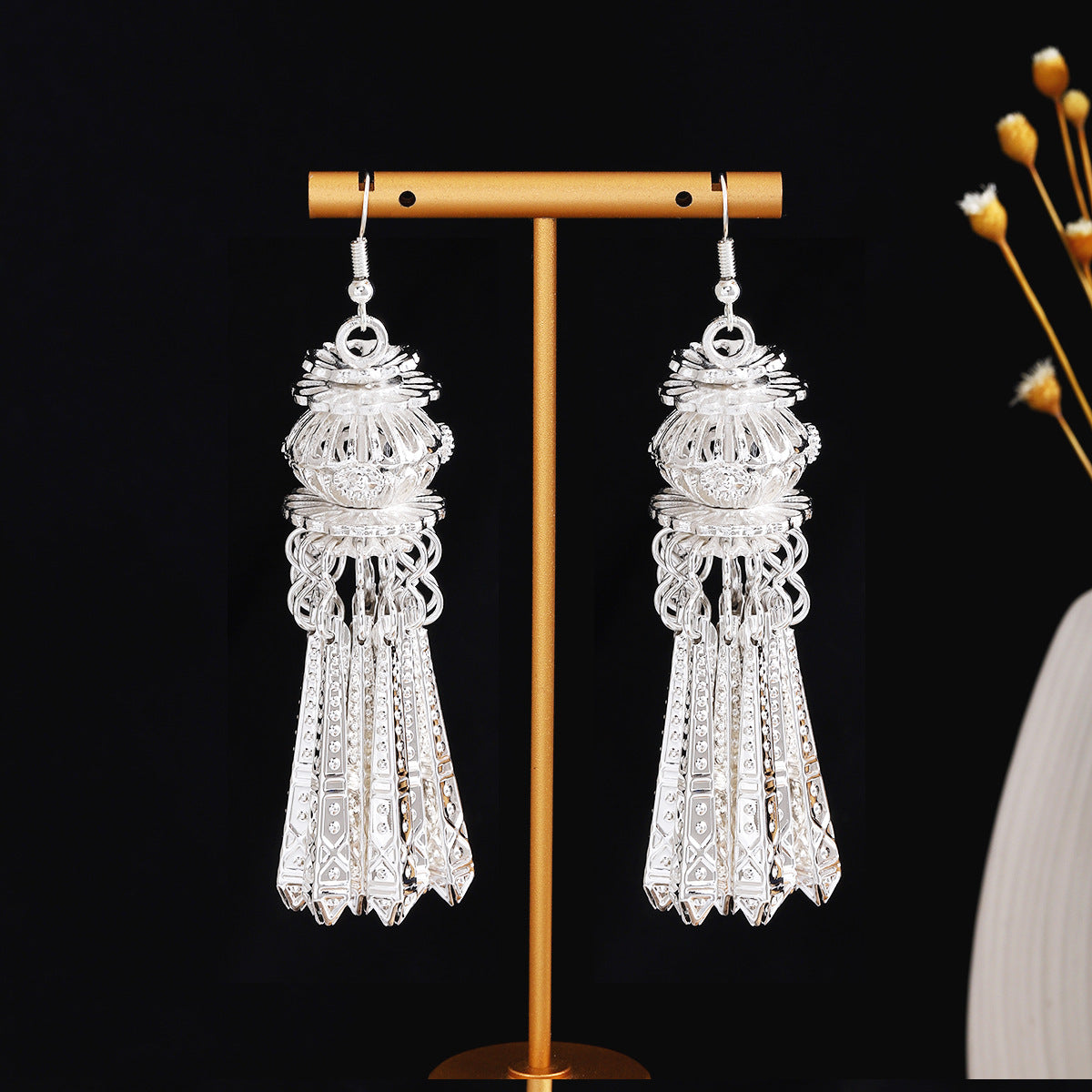 E6,Miao silver earrings