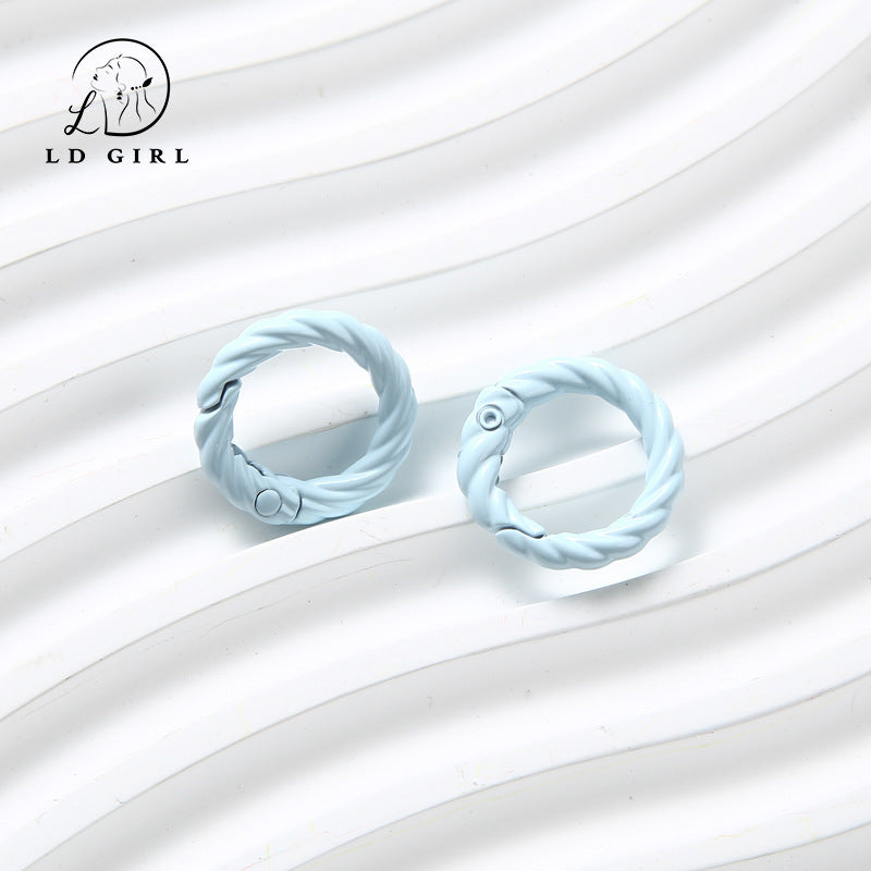 A twist spring chain, DIY keychain