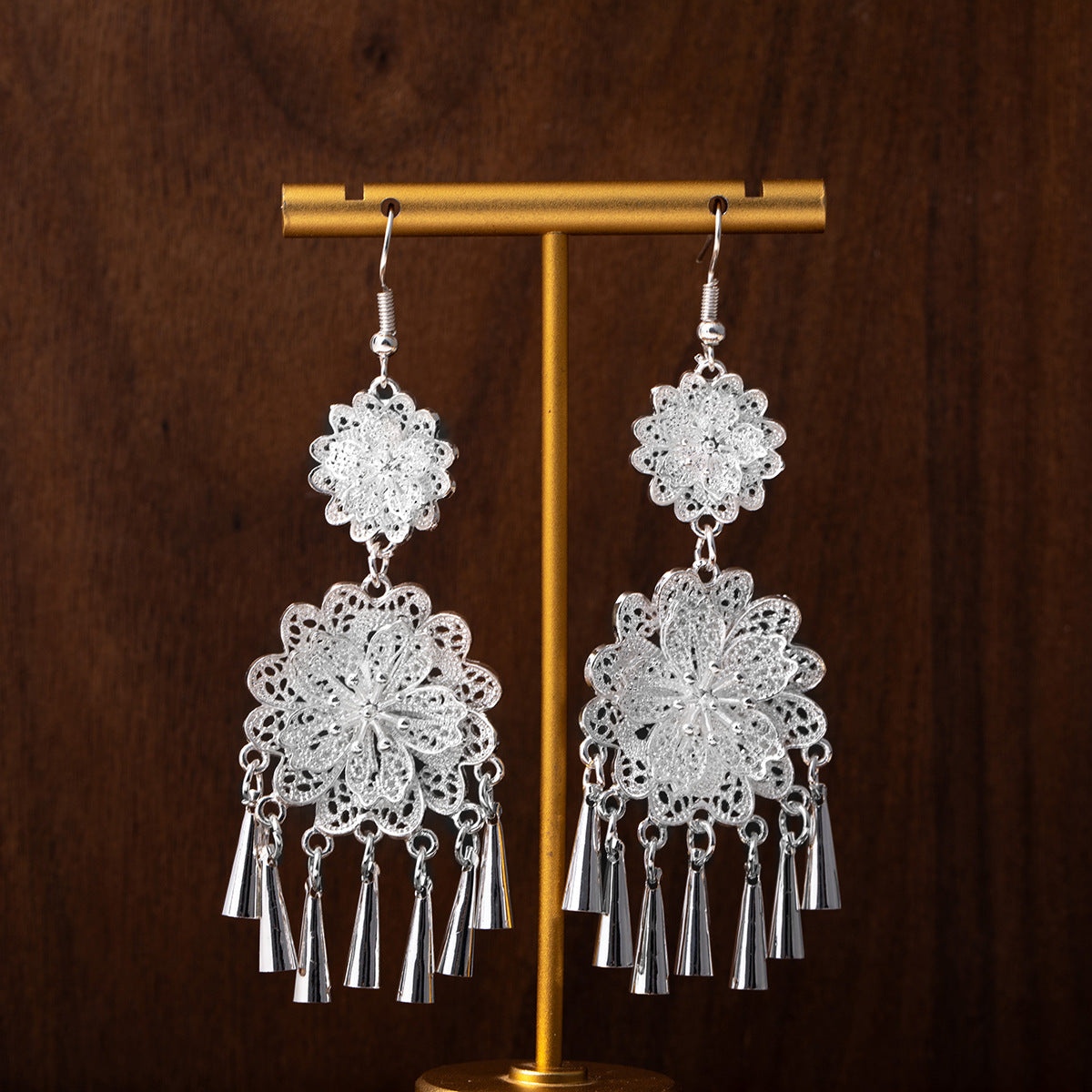 E6,Miao silver earrings