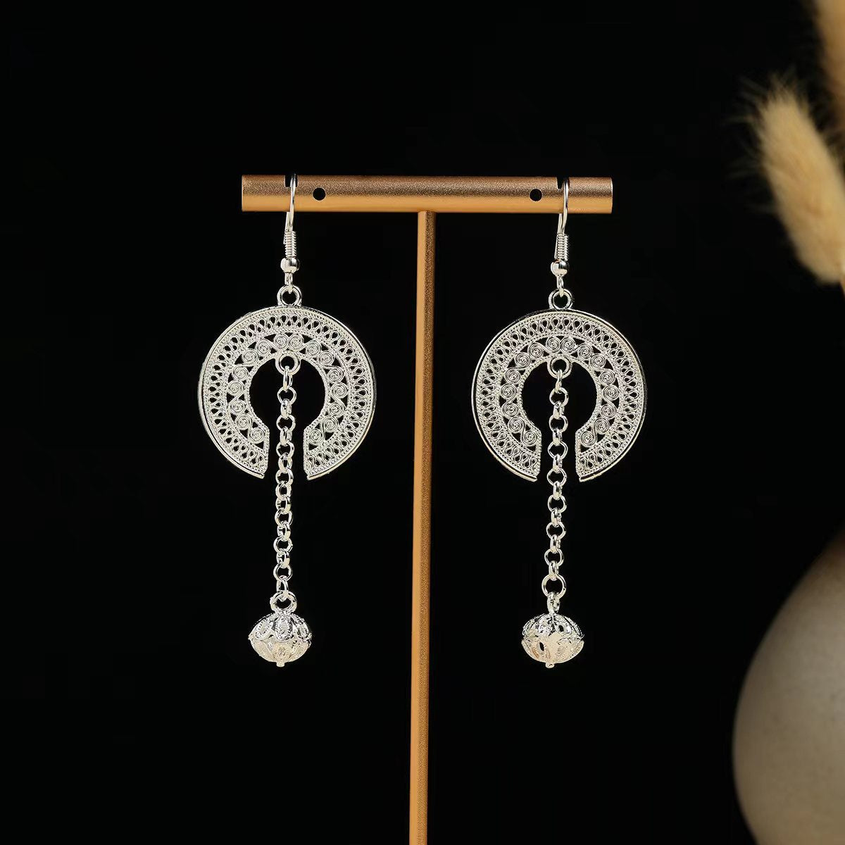 E6,Miao silver earrings
