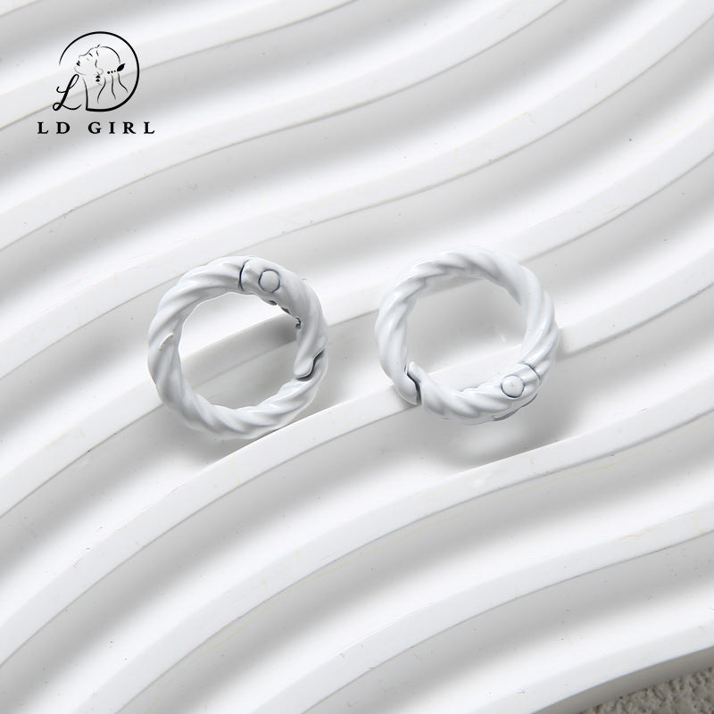 A twist spring chain, DIY keychain