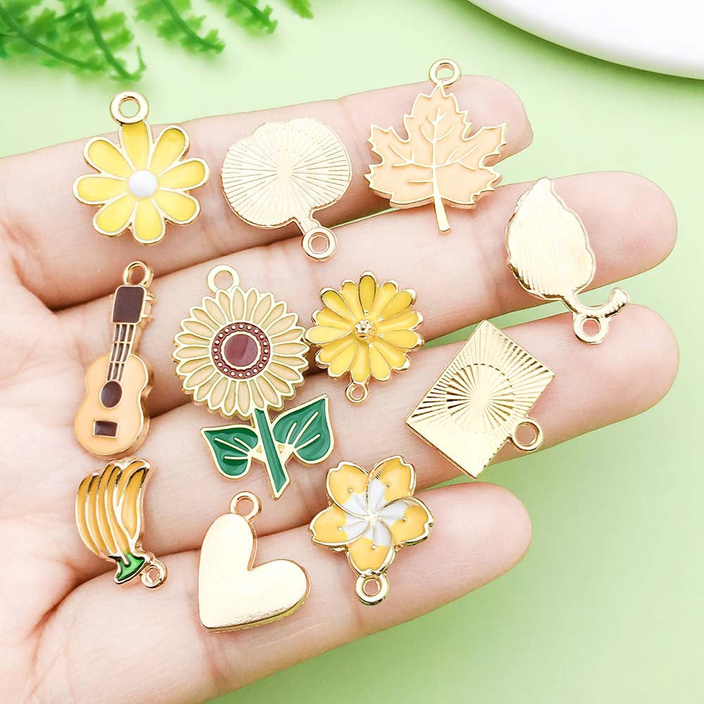 Mixed 20 yellow gold plated enamel charm metal, alloy