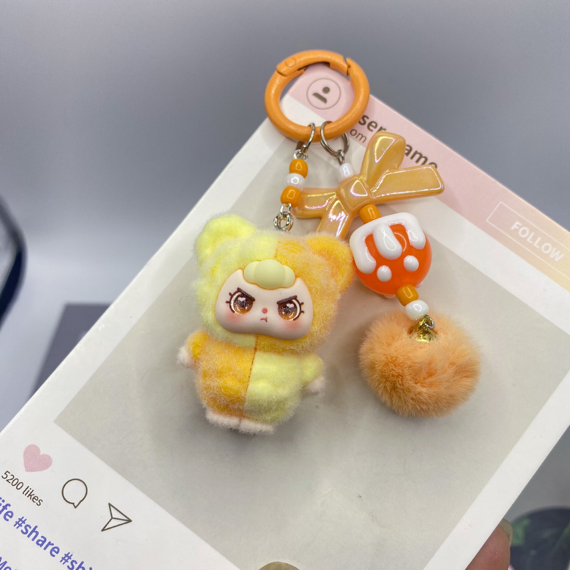 Flocking color matching, keychain pendant.