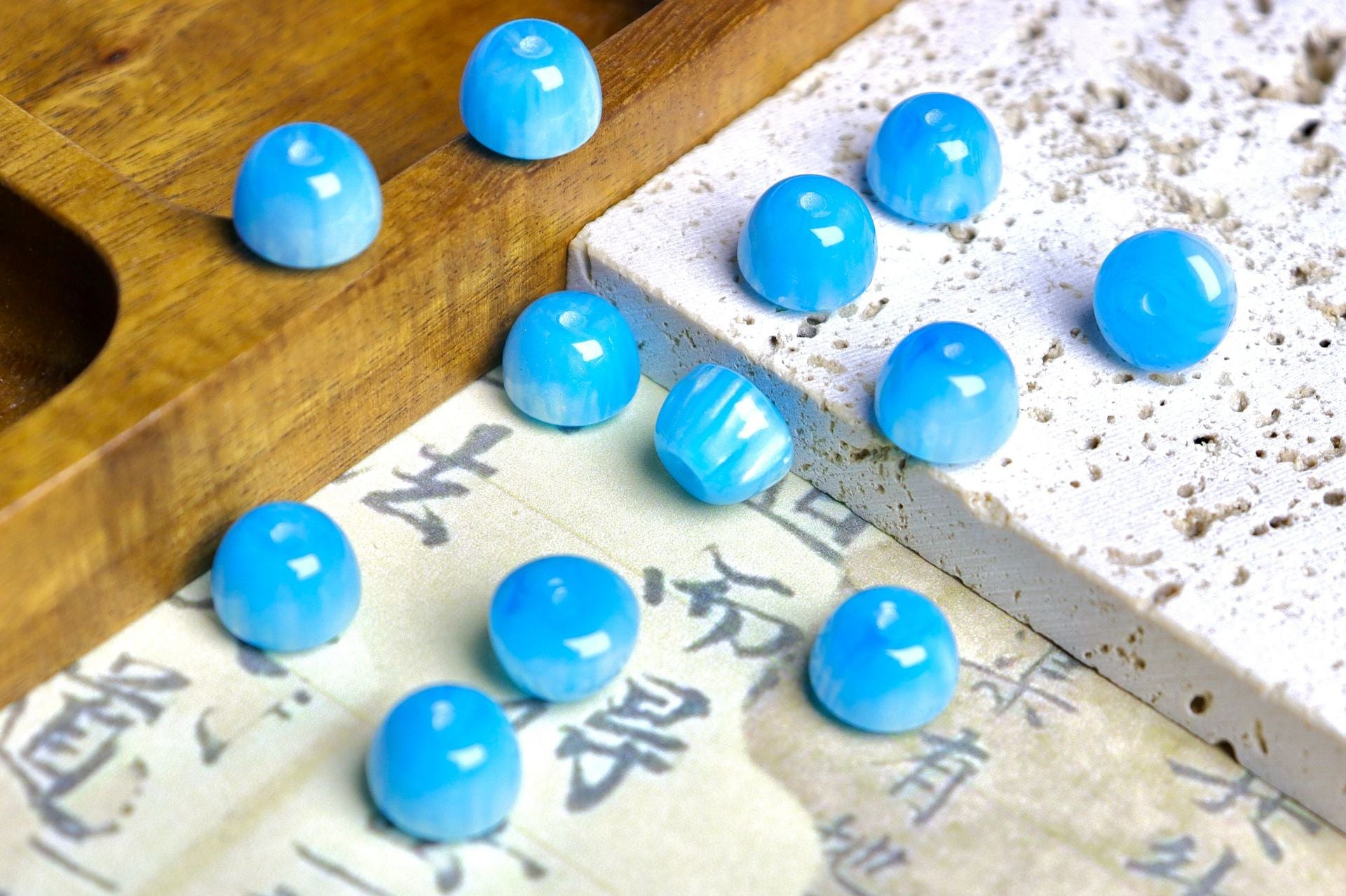 NO.24 Apple Resin beads 苹果珠子