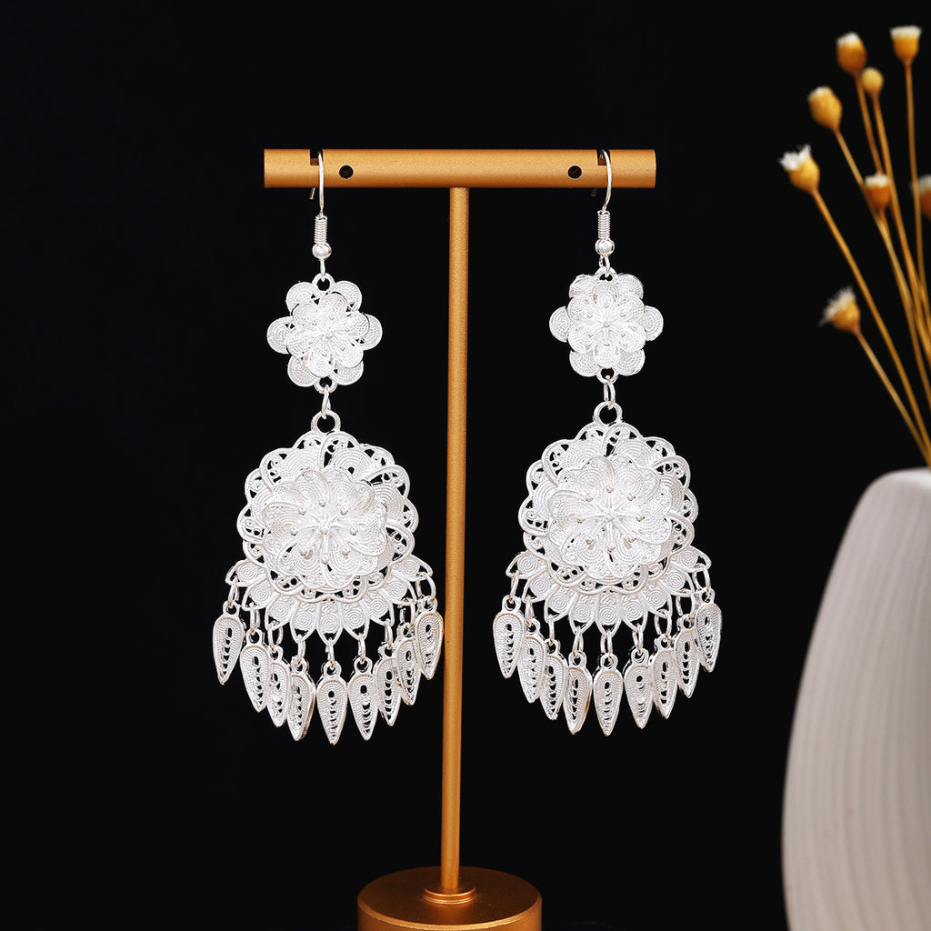 E6,Miao silver earrings