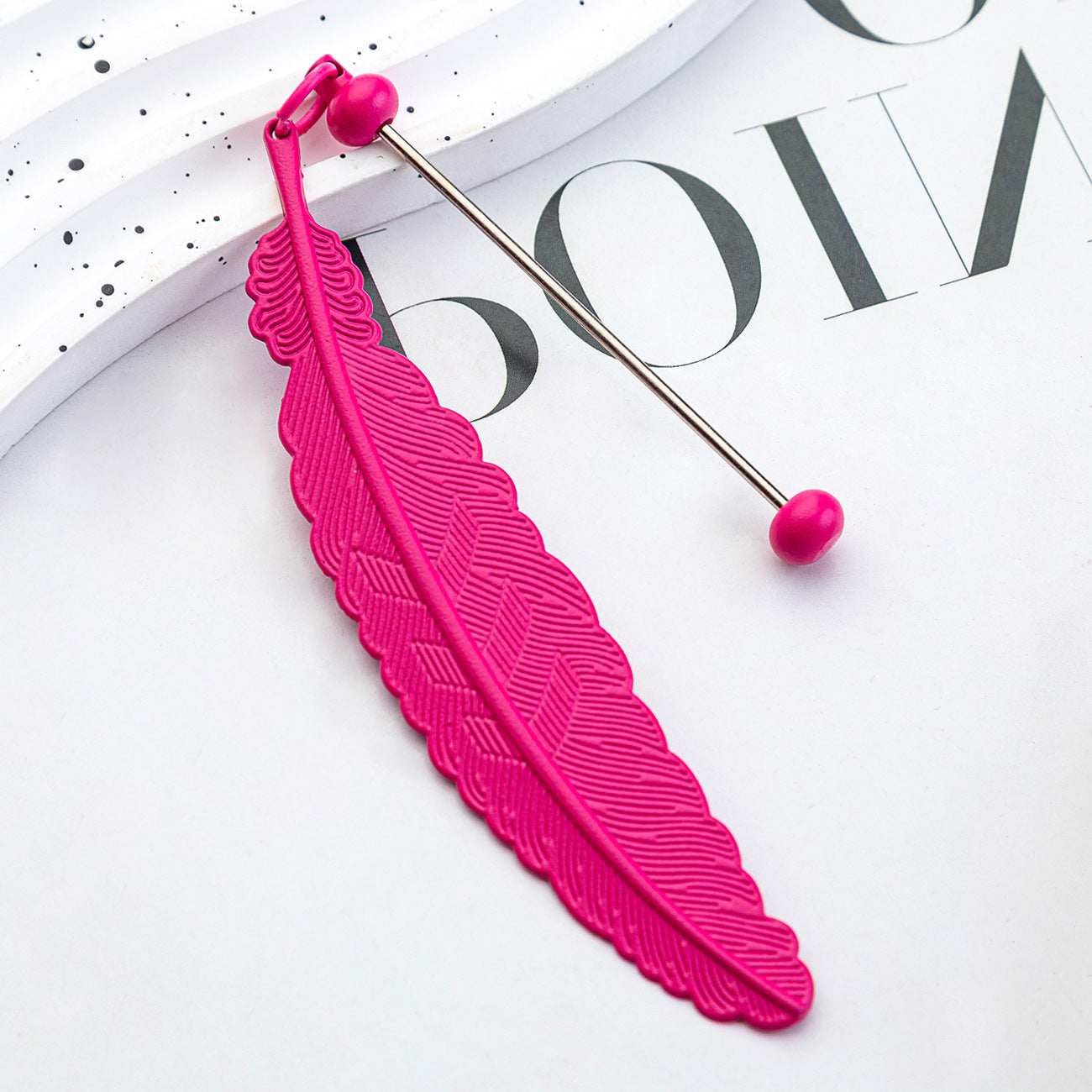14-Color DIY feather bookmark, cartoon pendant, reading mark page holder 19.6 * 2.4cm