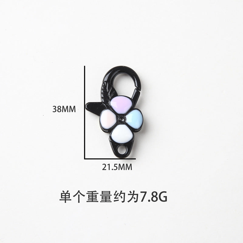 A Four-leaf clover spring buckle, hanging buckle, jewelry accessories, mobile phone chain, keychain