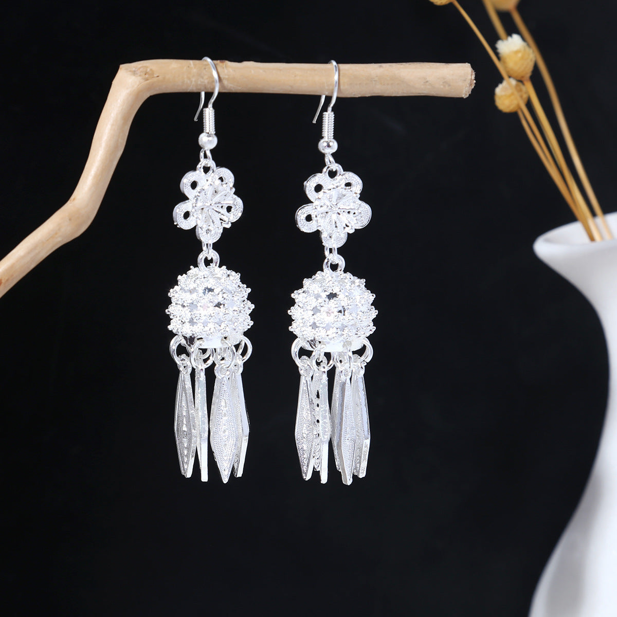 E6,Miao silver earrings