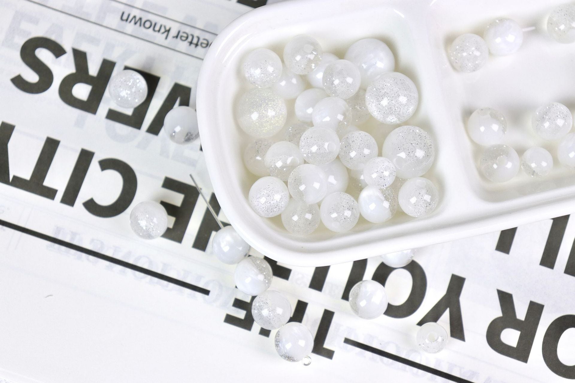 NO.20 Shimmery Silver  Resin Beads 满天星