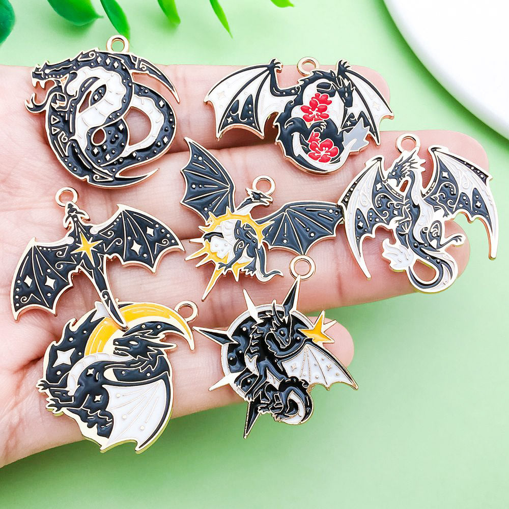 NO.16 Mix 10 black and white alloy dragons