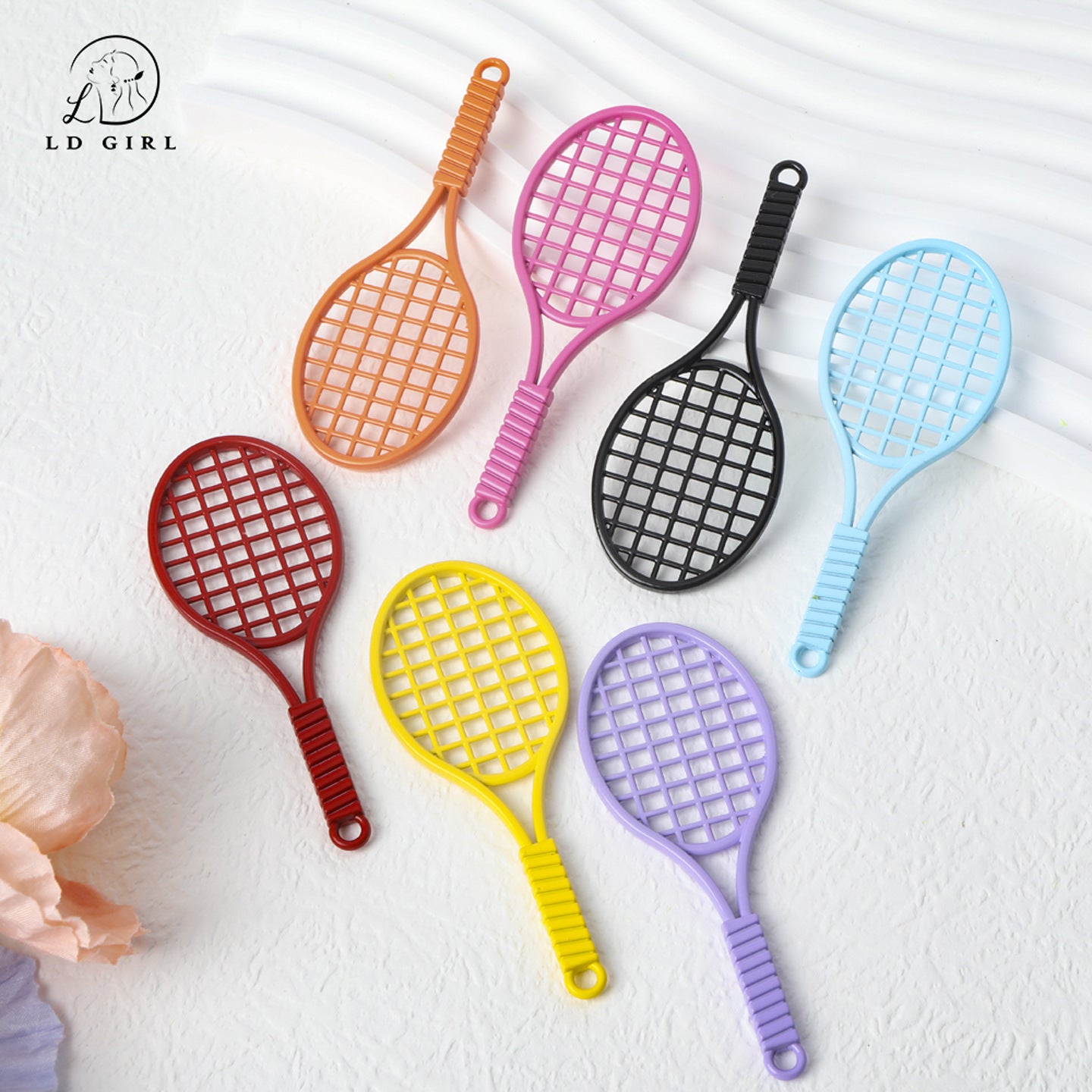 A tennis racket, badminton pendant, jewelry accessories, DIY bracelet, keychain