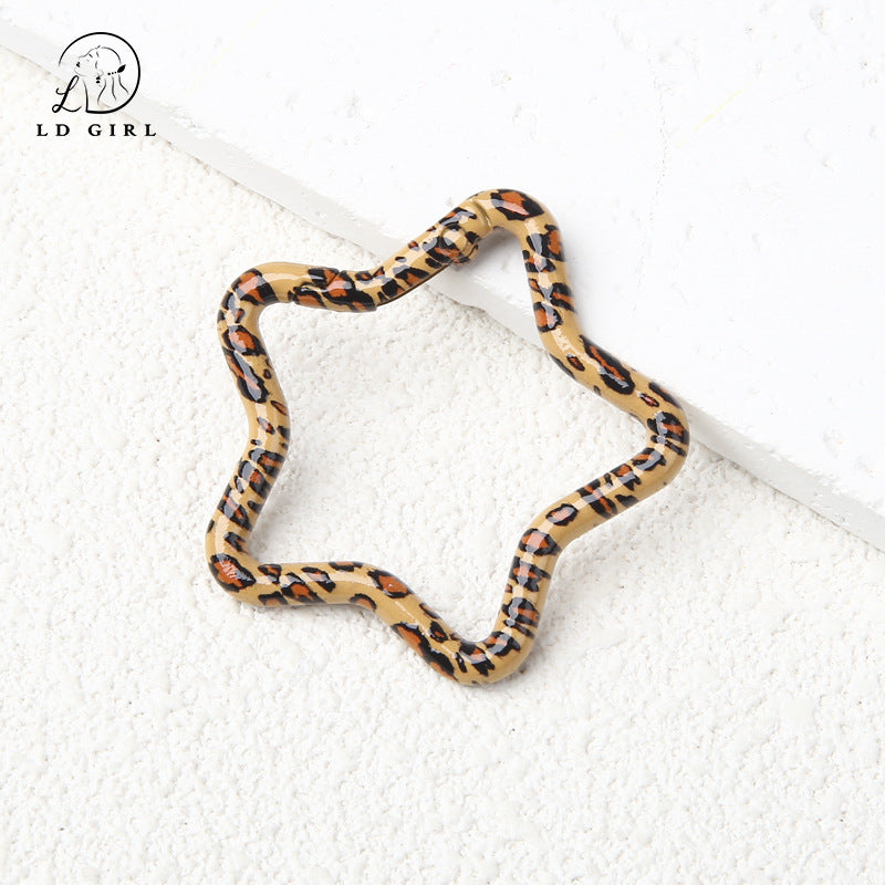 A paint alloy big heart, five-pointed star, spring ring, keychain, spring ring DIY jewelry accessories