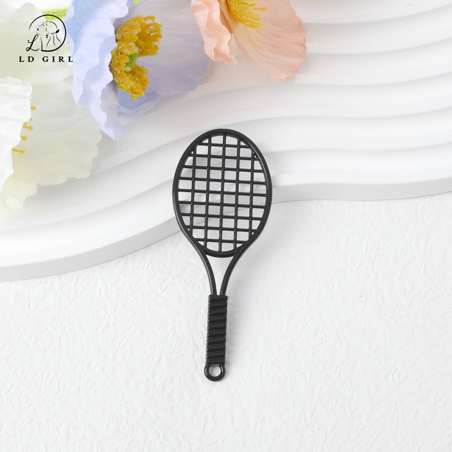 A tennis racket, badminton pendant, jewelry accessories, DIY bracelet, keychain