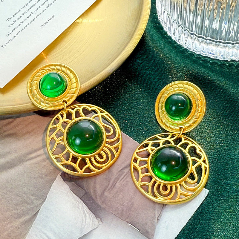 E2,earrings