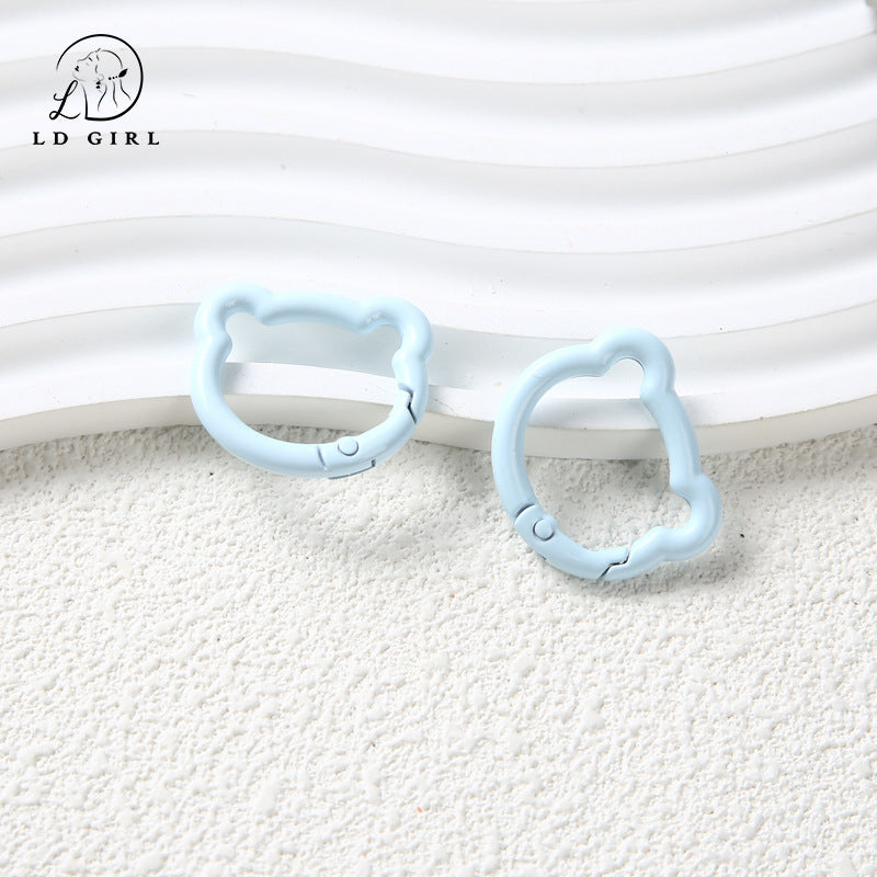 A bear spring buckle, split ring