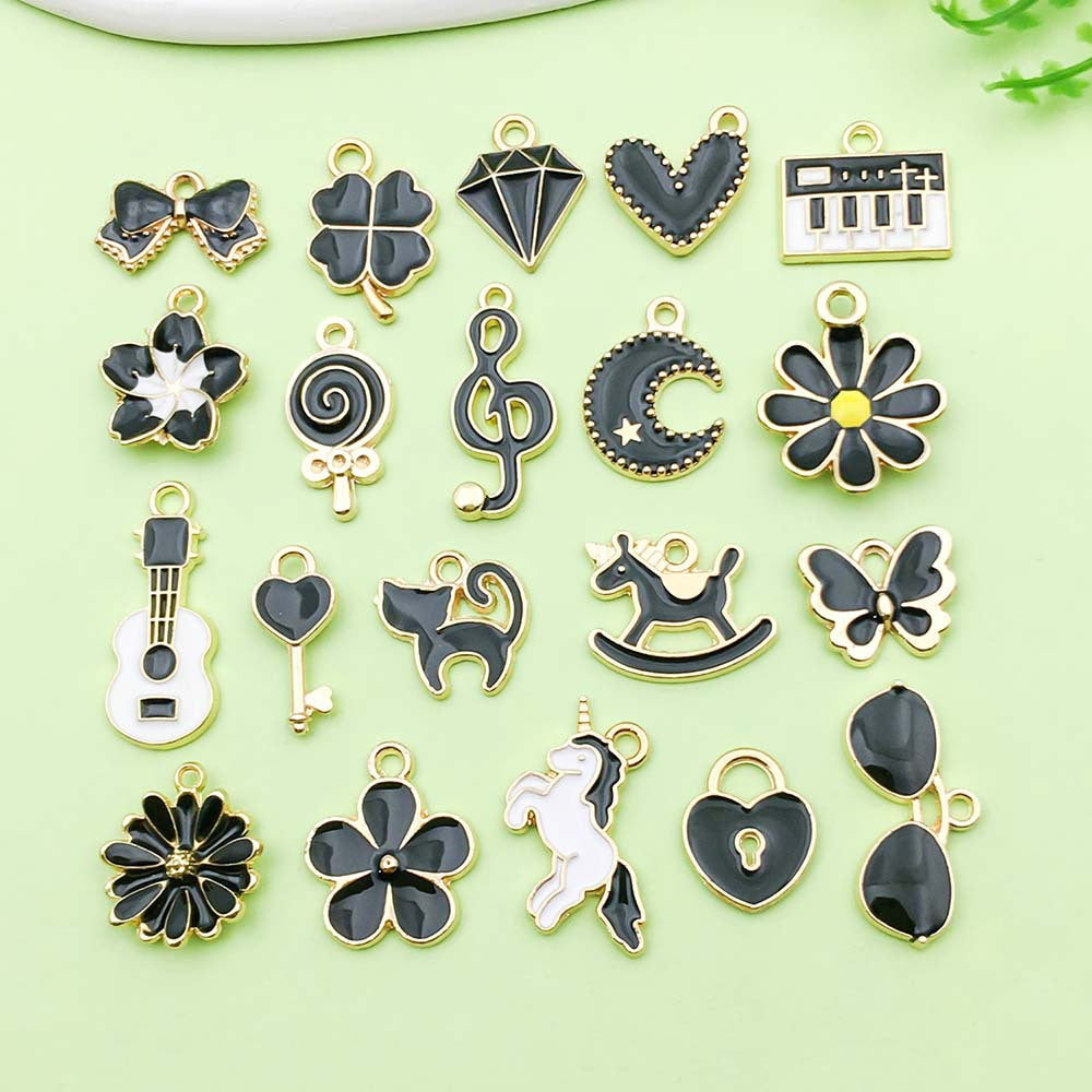 NO.21 Mixed 20 black charm metal, alloy