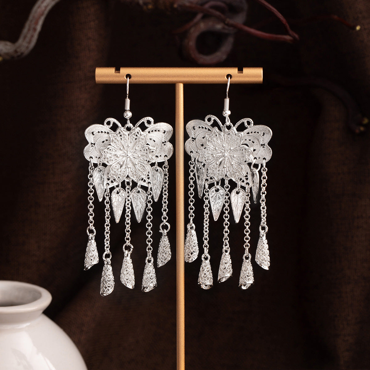 E6,Miao silver earrings