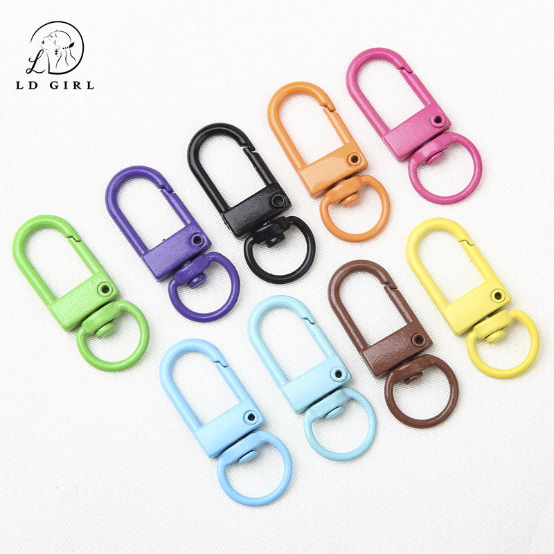 A color alloy paint small door chain, keychain, DIY jewelry accessories