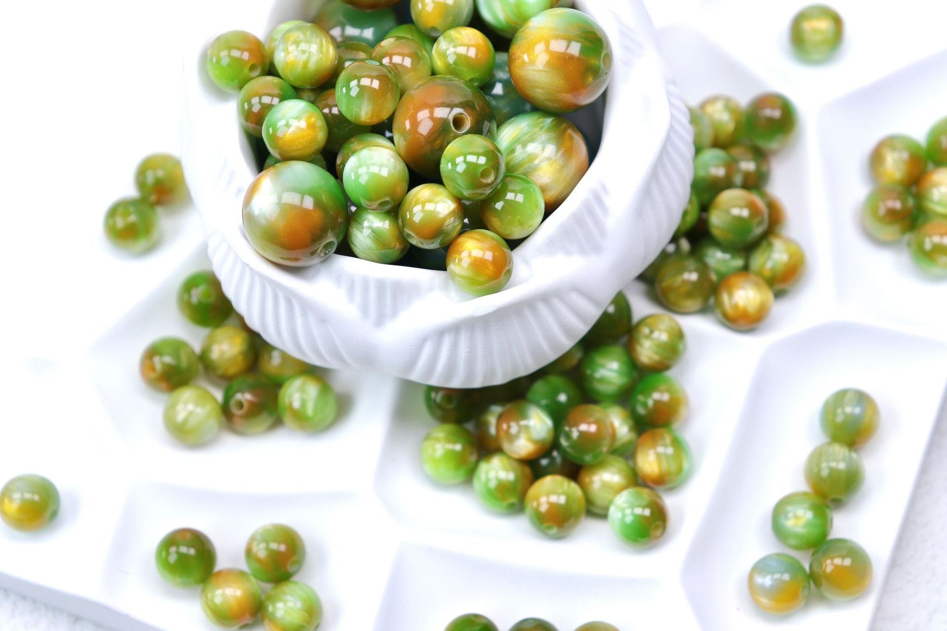 NO.14 Oil painting style resin beads 敦煌