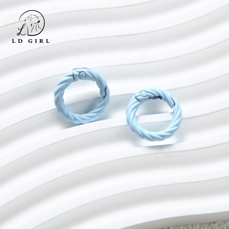 A twist spring chain, DIY keychain