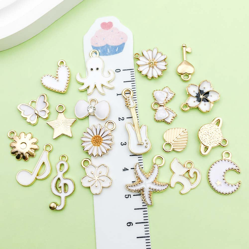 Mixed 20 white gold plated enamel charm metals, alloys