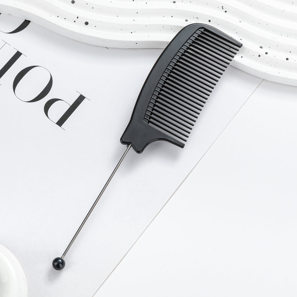 DIY multicolor beaded comb