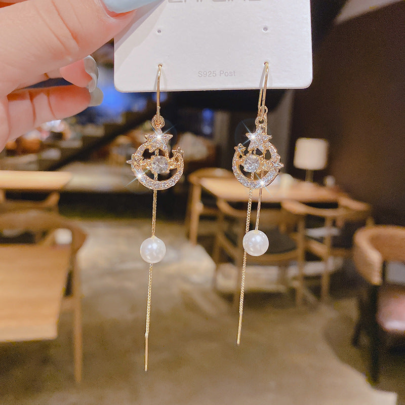 E12,925 Silver Needle Geometric Pearl Earrings G